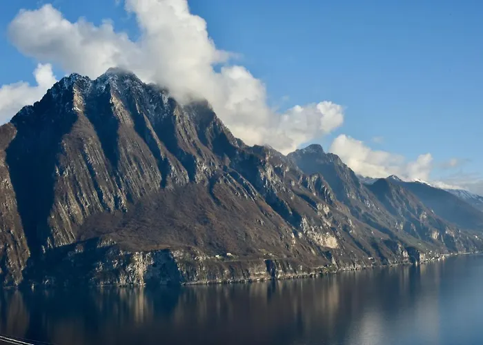 Lägenhet Casa Sissi Riva di Solto